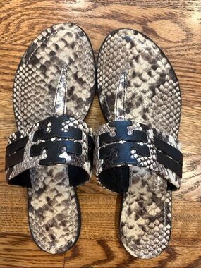 Tory Burch Snake-Print Leather Thong Sandals - Black & Neutral